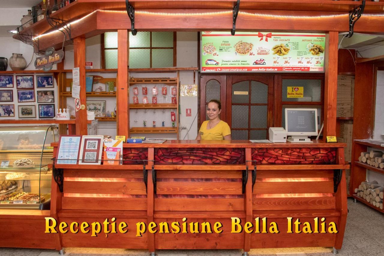 Hostel Bella Italia 브러일라 외부 사진